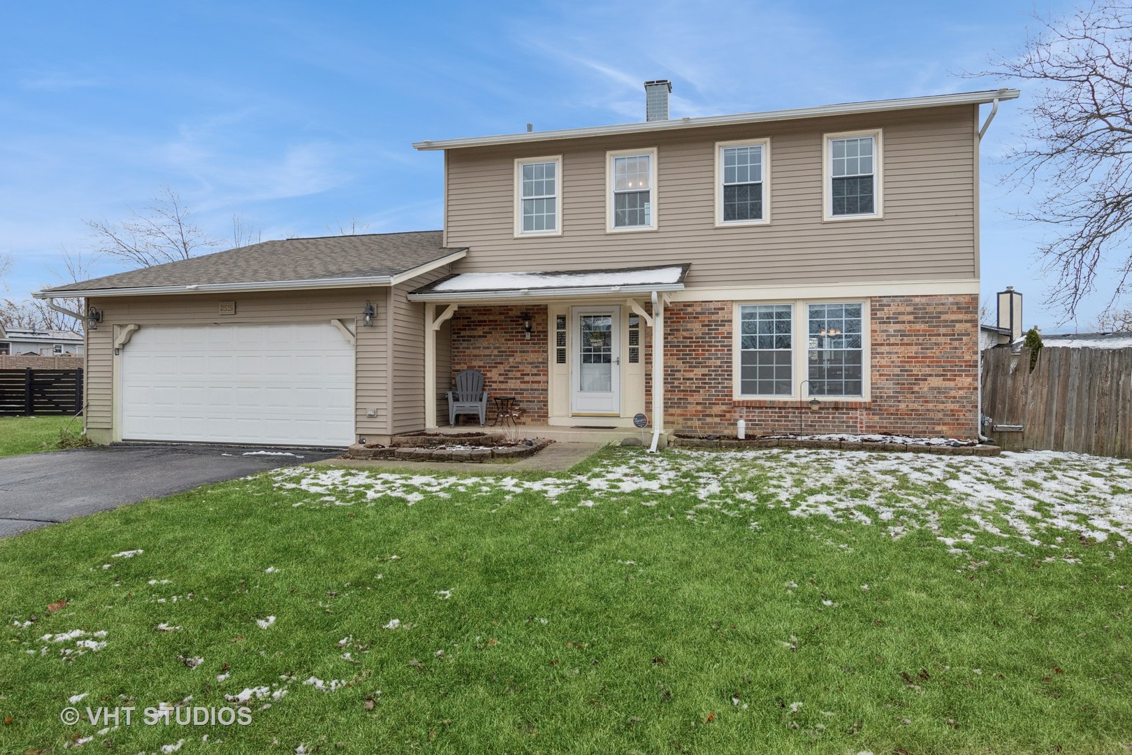 2515 Lincolnwood Court Property Photo
