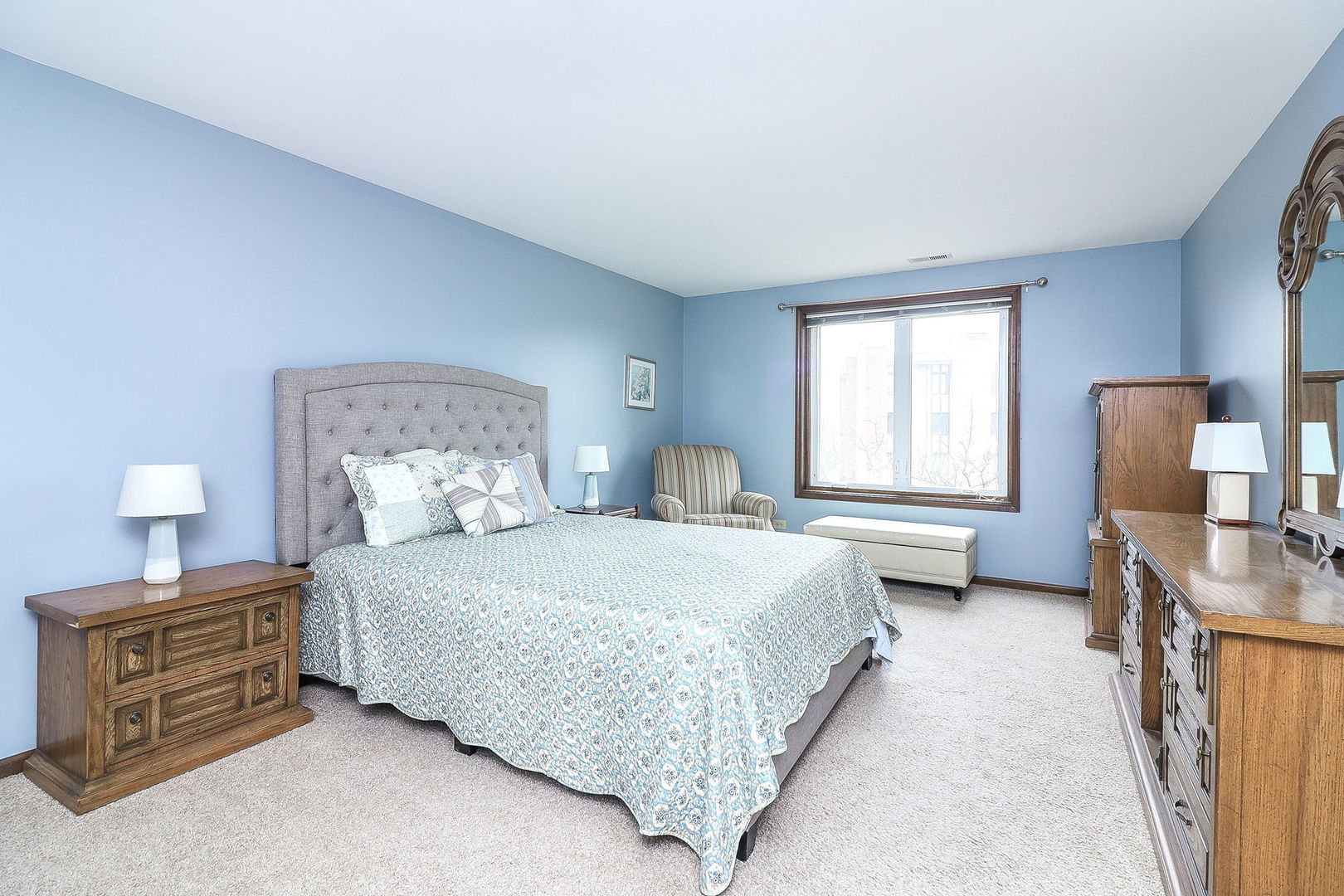 601 Lake Hinsdale Drive 402 Property Photo 14