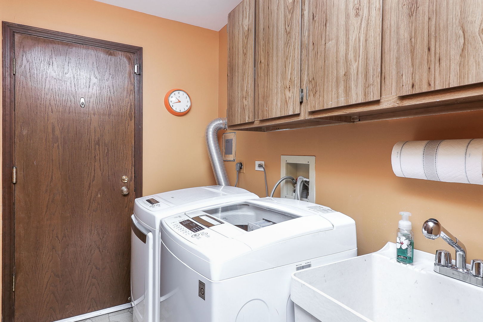 601 Lake Hinsdale Drive 402 Property Photo 20