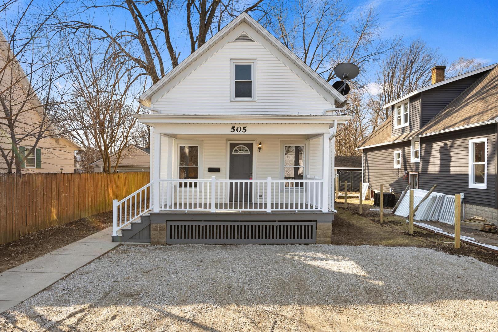 505 E Locust Street Property Photo