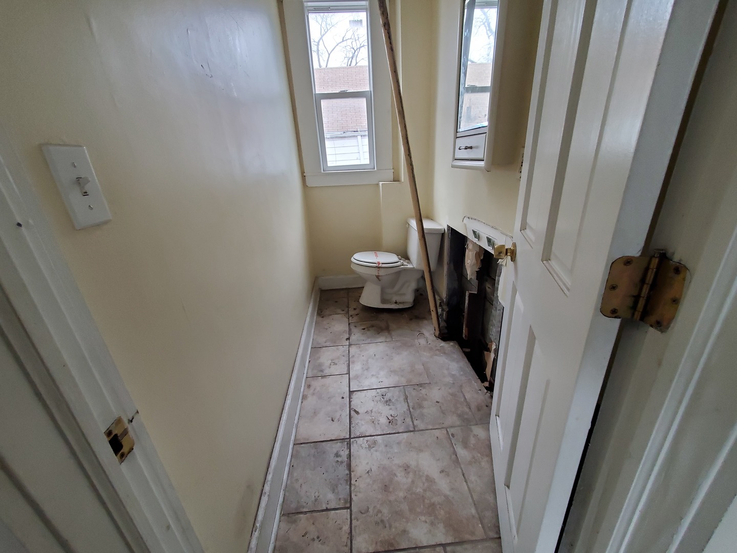 10805 S Hoxie Avenue Property Photo 23