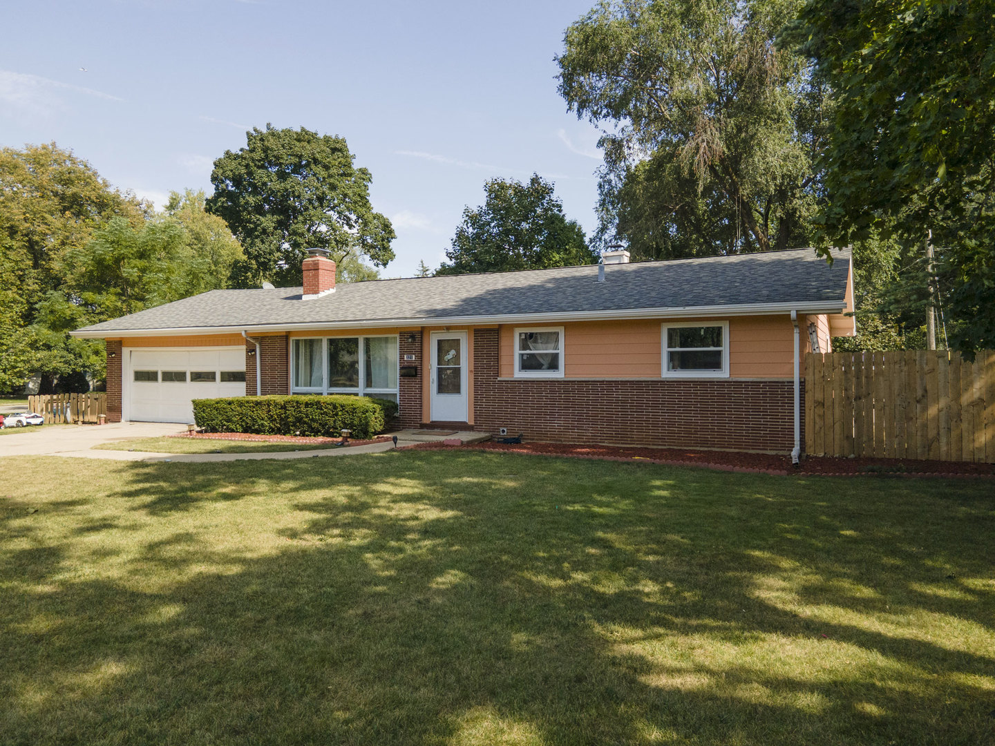 321 Harold Street Property Photo