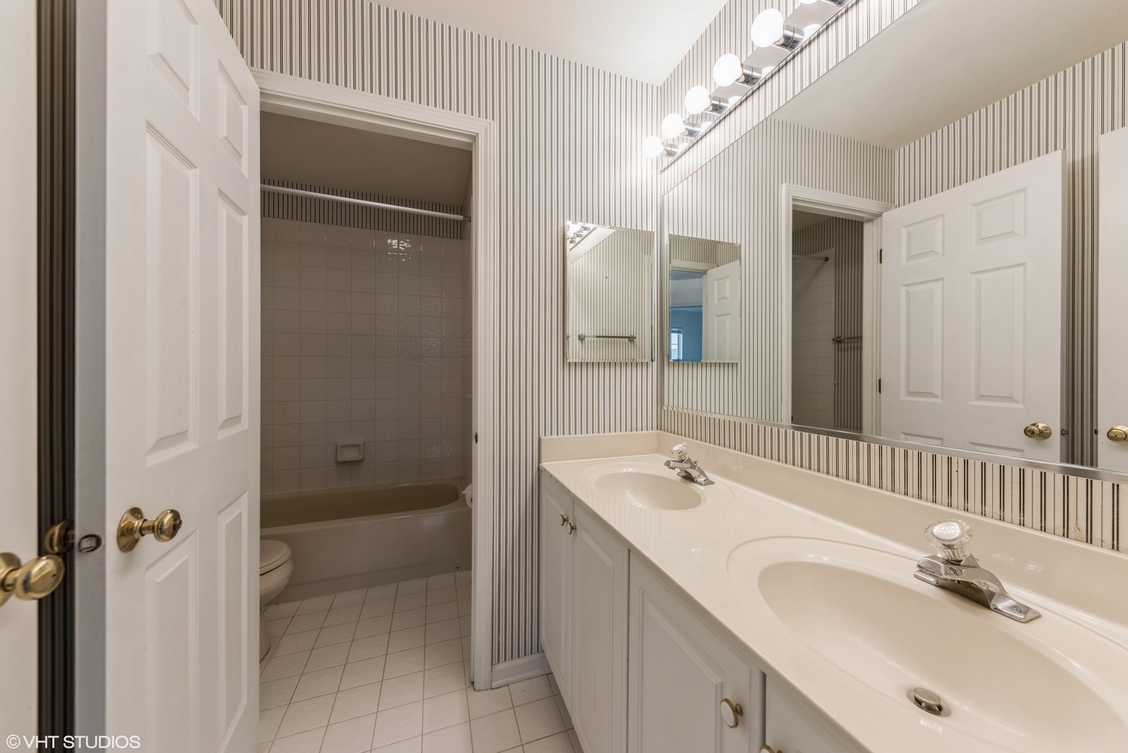 36833 N Buck Court Property Photo 31
