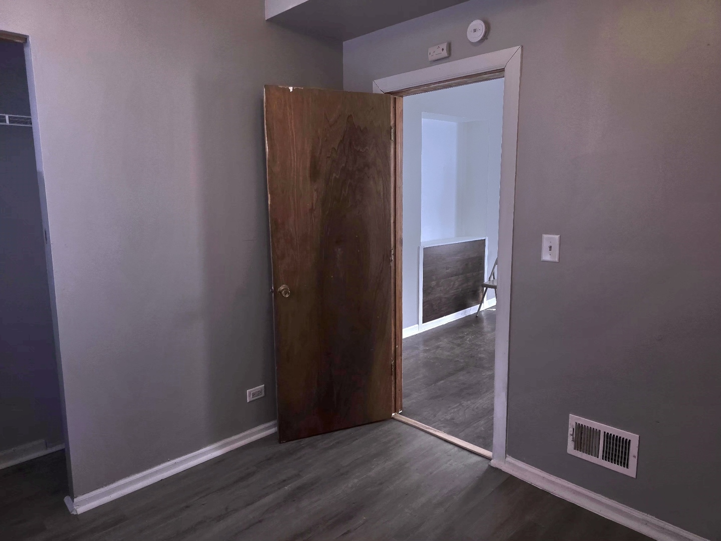 1343 Vincennes Avenue Property Photo 11