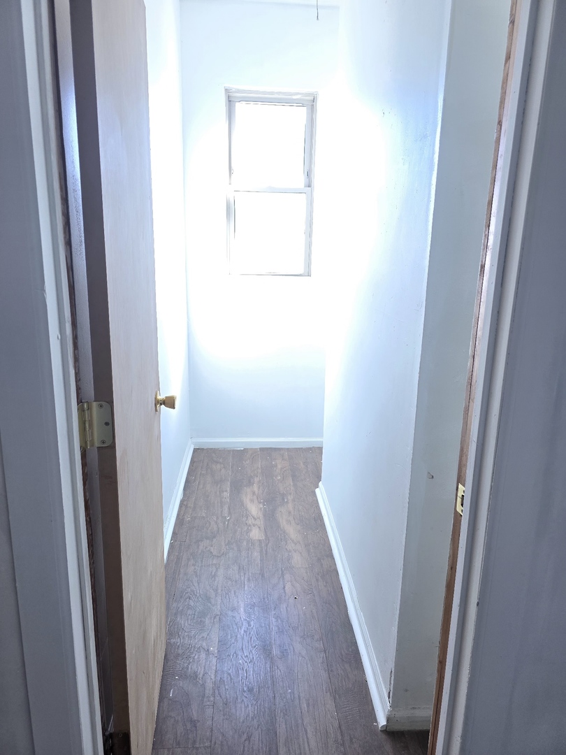 1343 Vincennes Avenue Property Photo 12