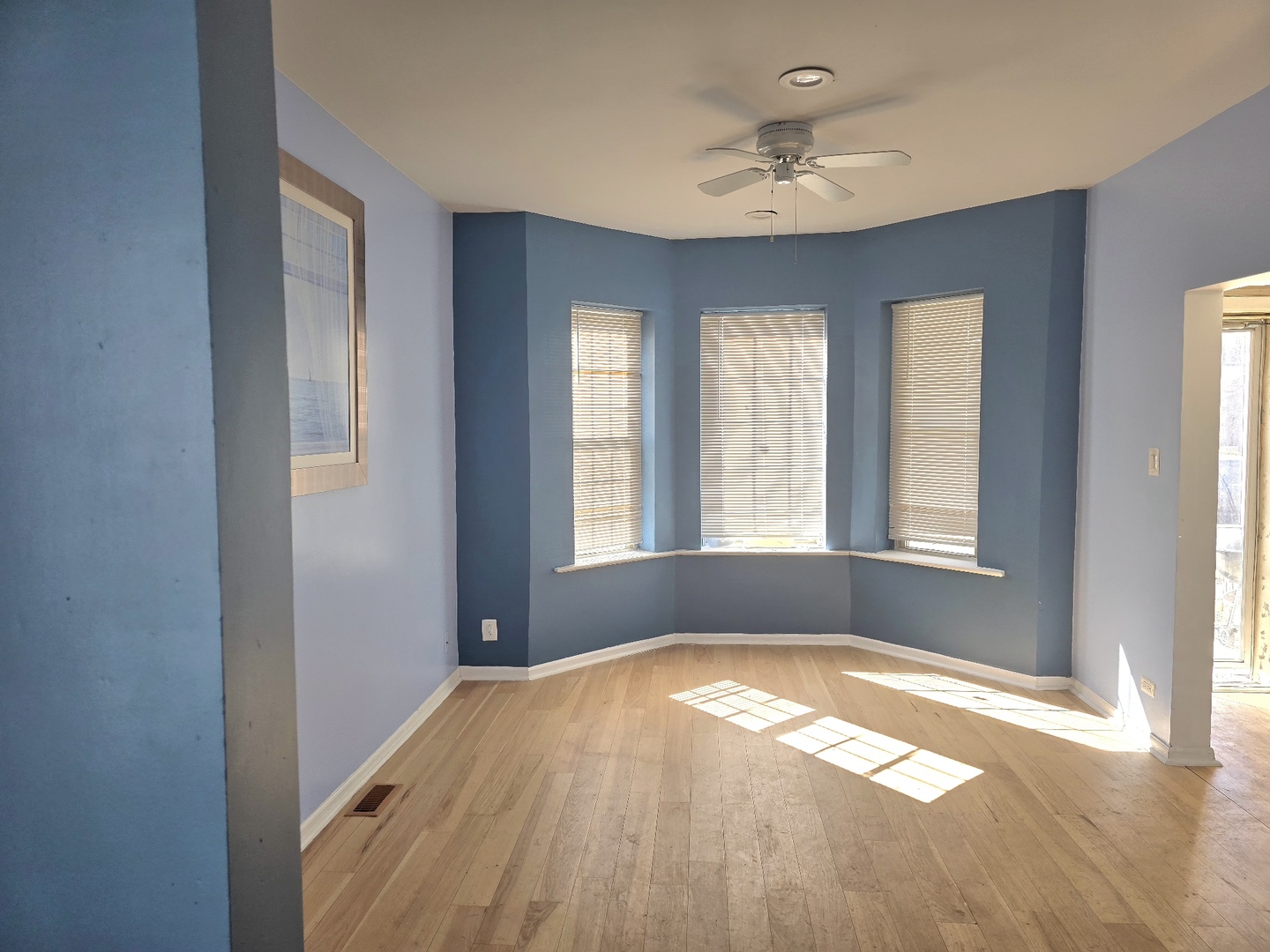 1343 Vincennes Avenue Property Photo 13