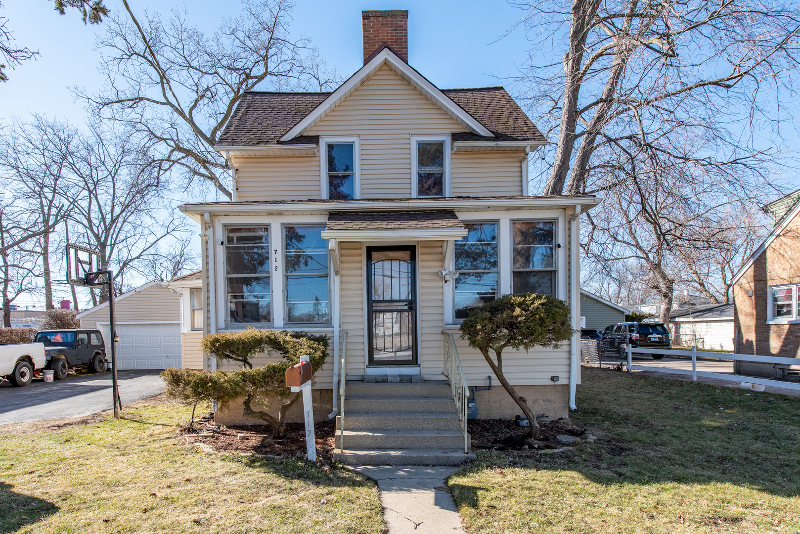 712 Pine Street Property Photo