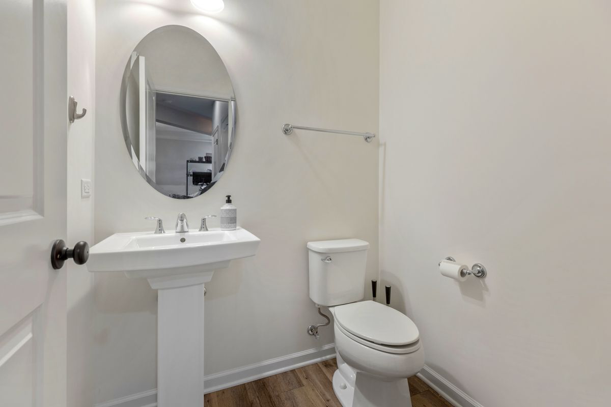 1236 Falcon Ridge Drive Property Photo 12