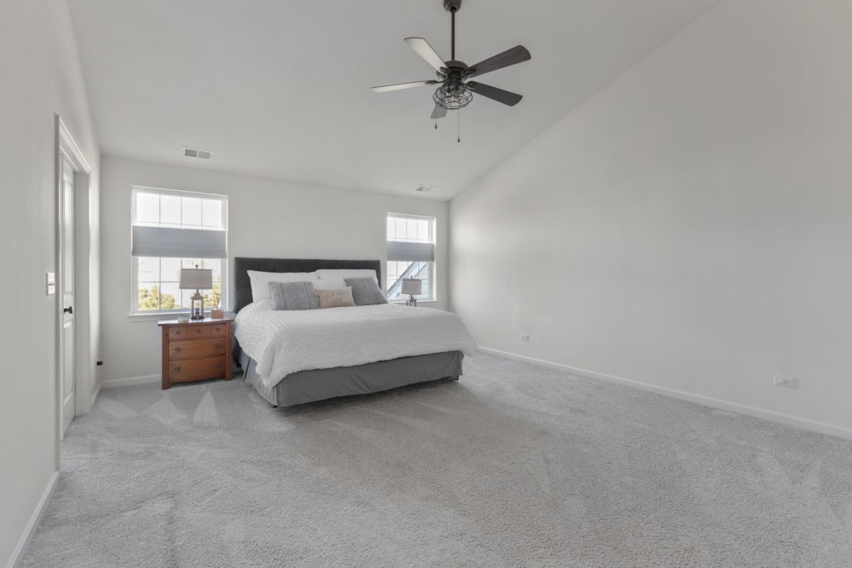 1236 Falcon Ridge Drive Property Photo 13