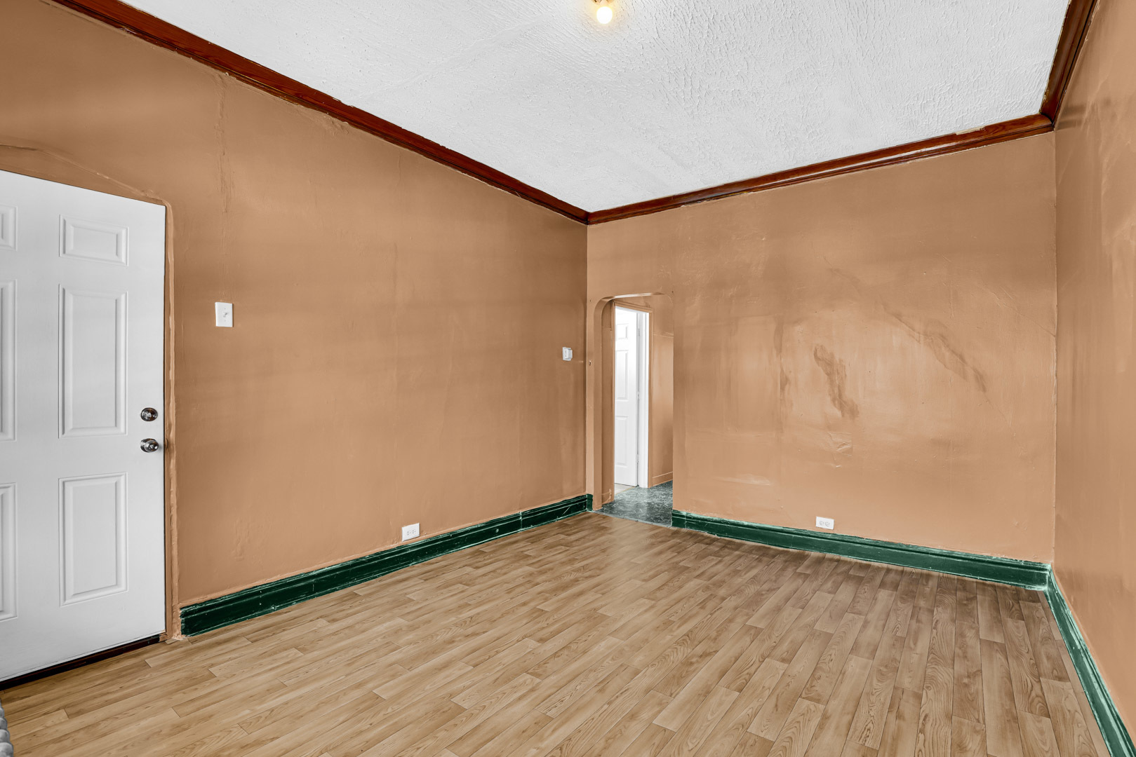 8533 S Manistee Avenue Property Photo 4