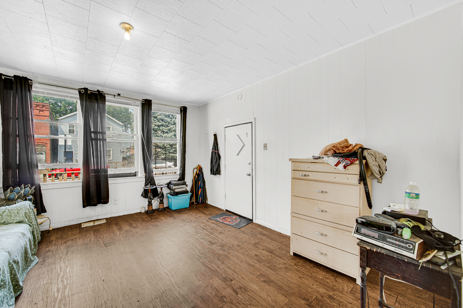 9143 S Brandon Street Property Photo 5