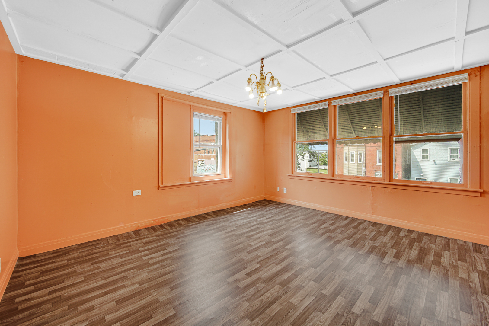 9143 S Brandon Street Property Photo 12