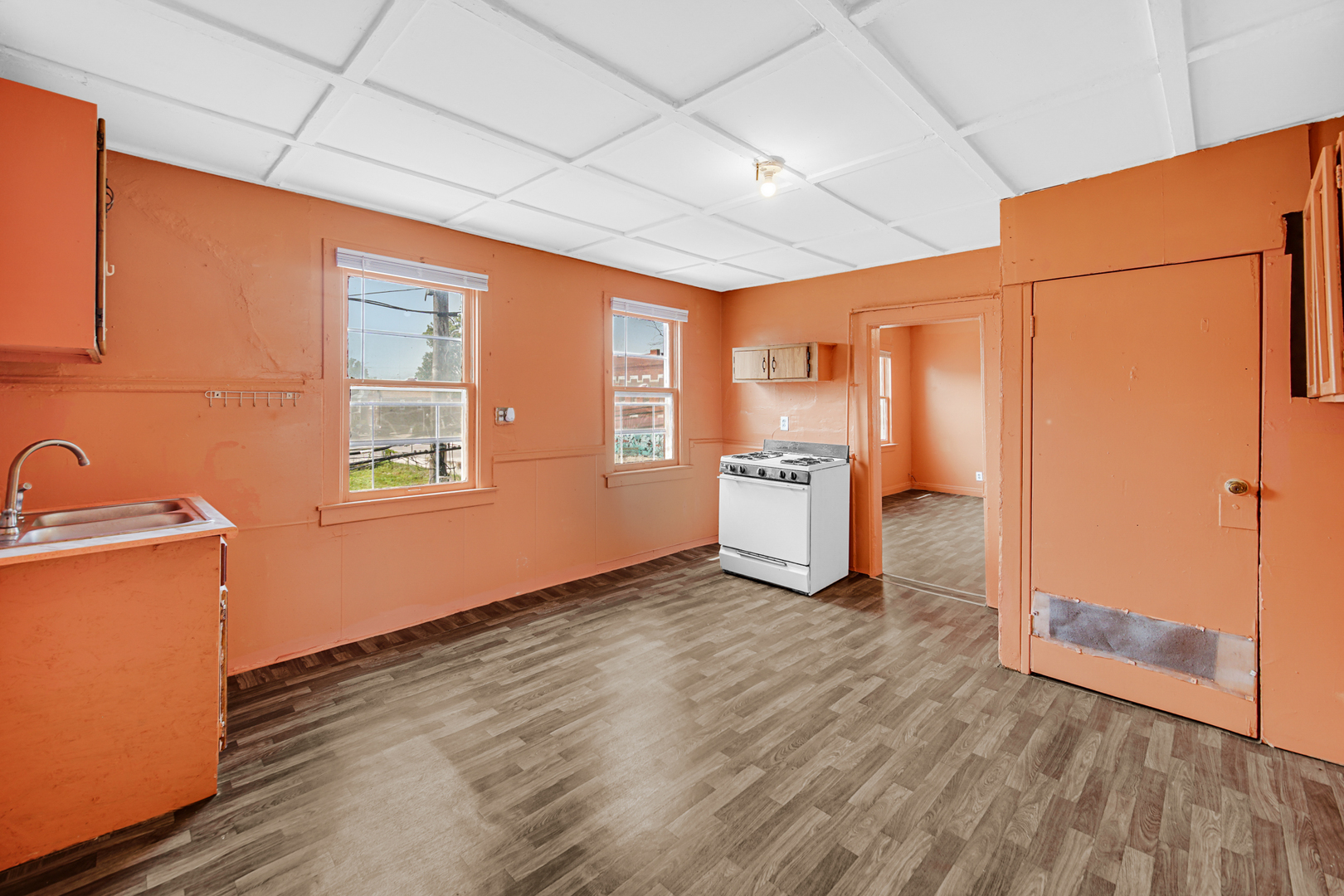 9143 S Brandon Street Property Photo 16