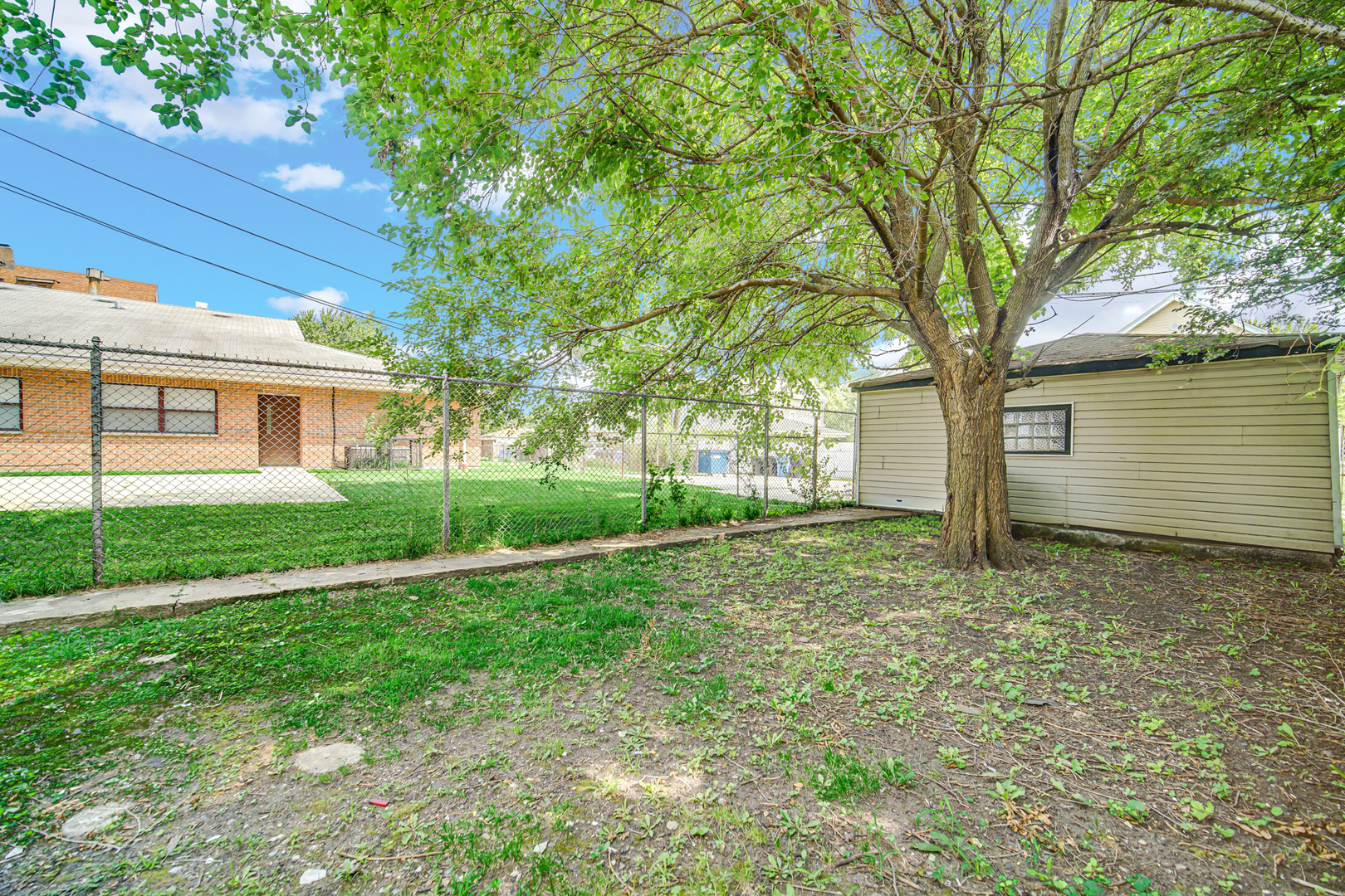 9143 S Brandon Street Property Photo 23