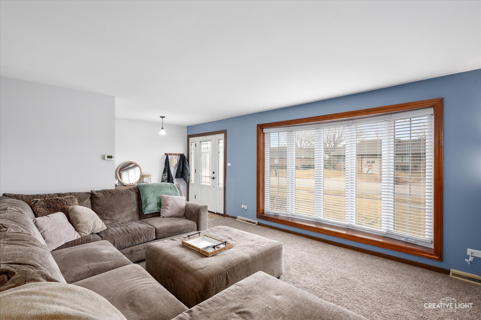 105 N Menominee Drive Property Photo 8