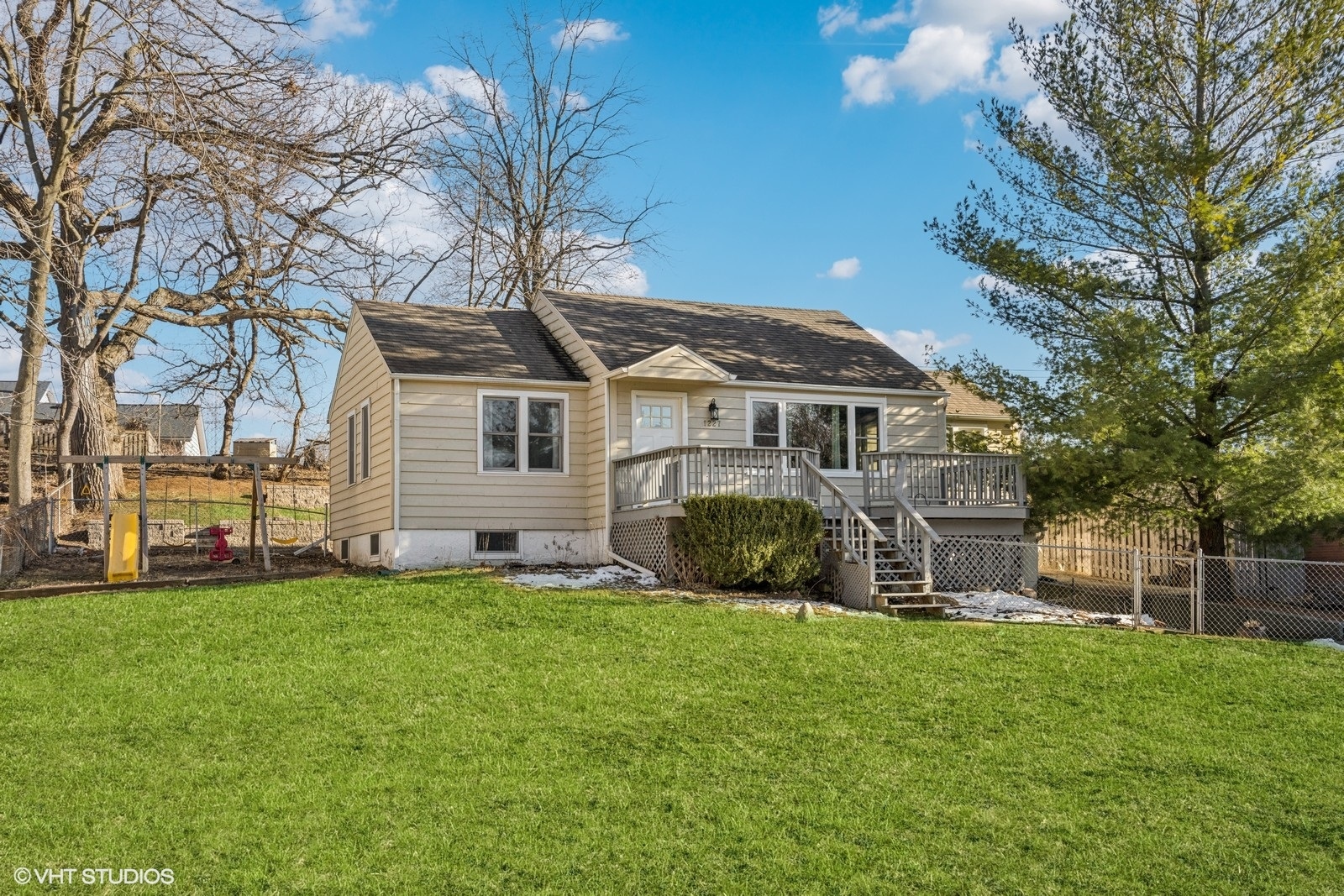 1227 Lincoln Avenue Property Photo
