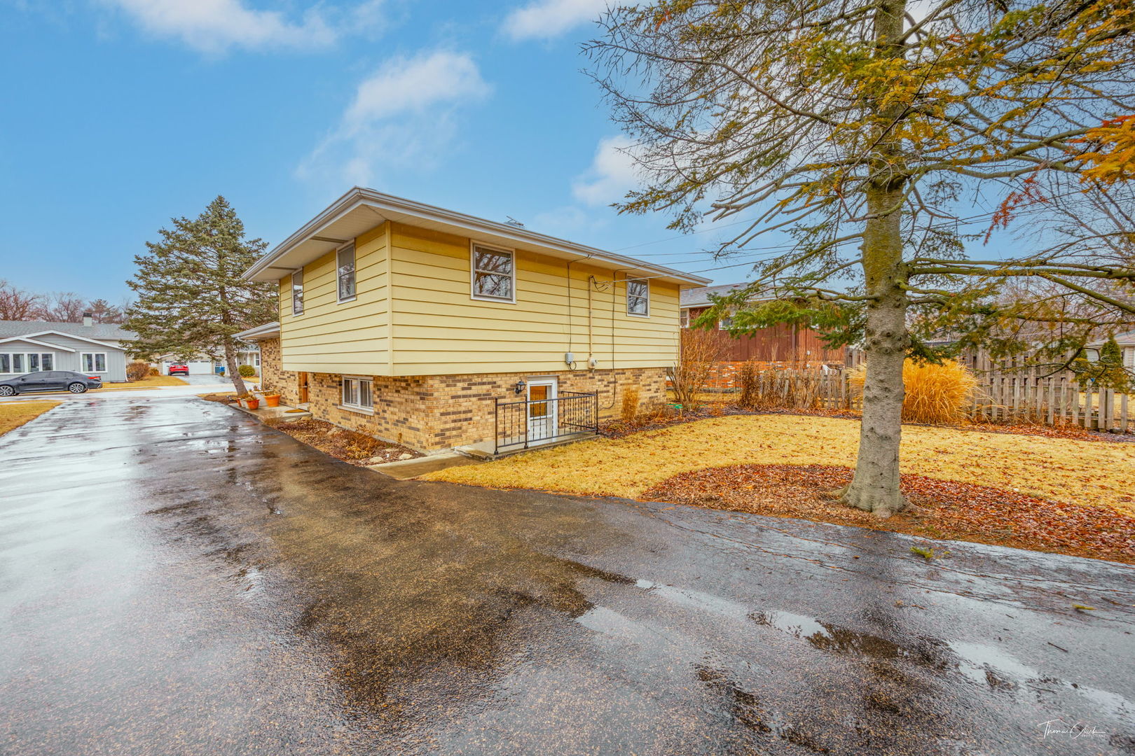 327 Otis Avenue Property Photo 3