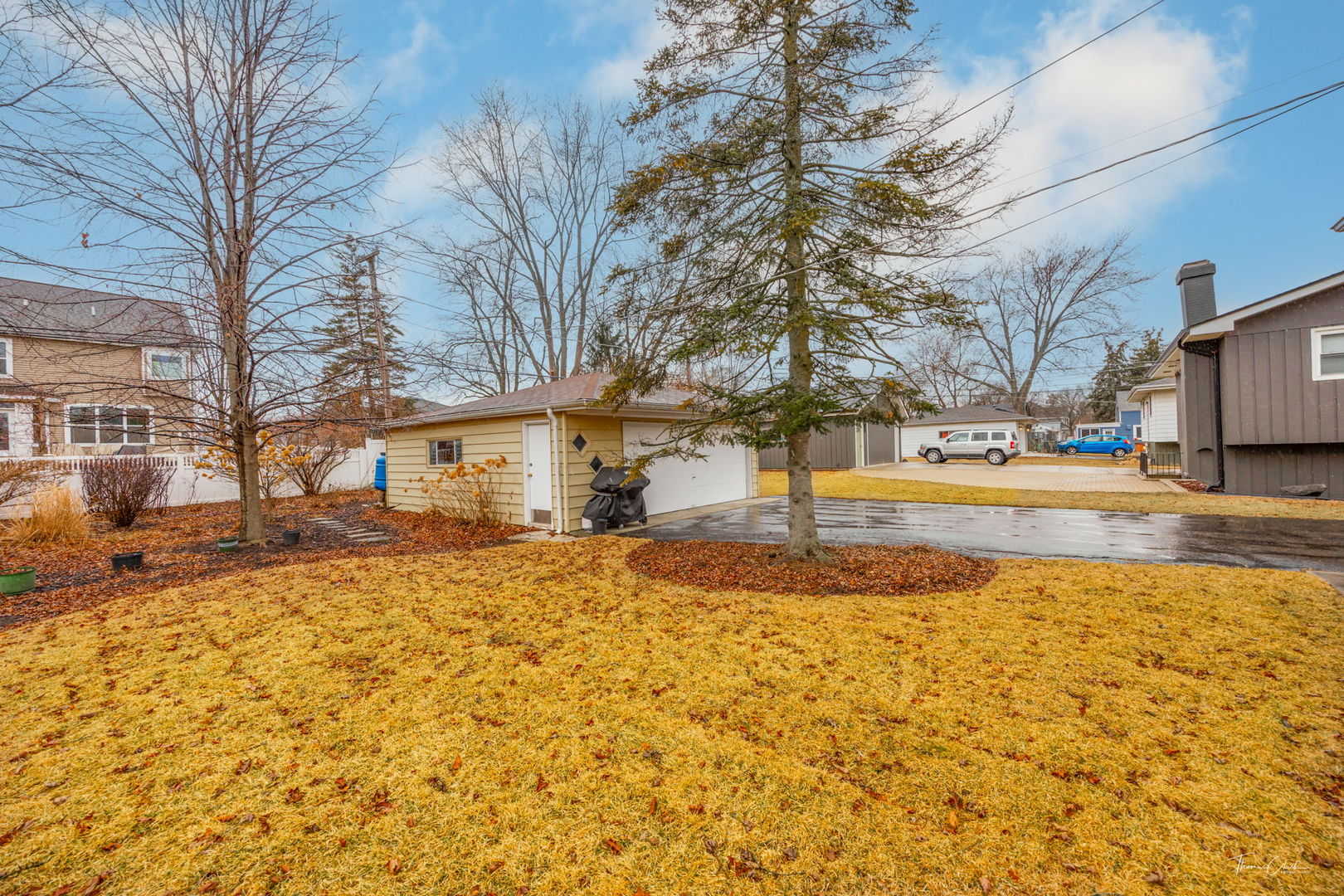 327 Otis Avenue Property Photo 5