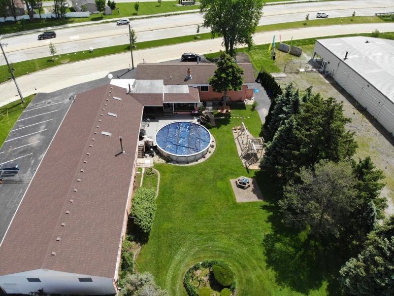 21706 E Lincoln Highway Property Photo 3