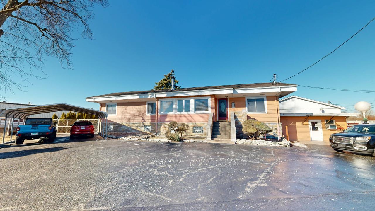 21706 E Lincoln Highway Property Photo 21