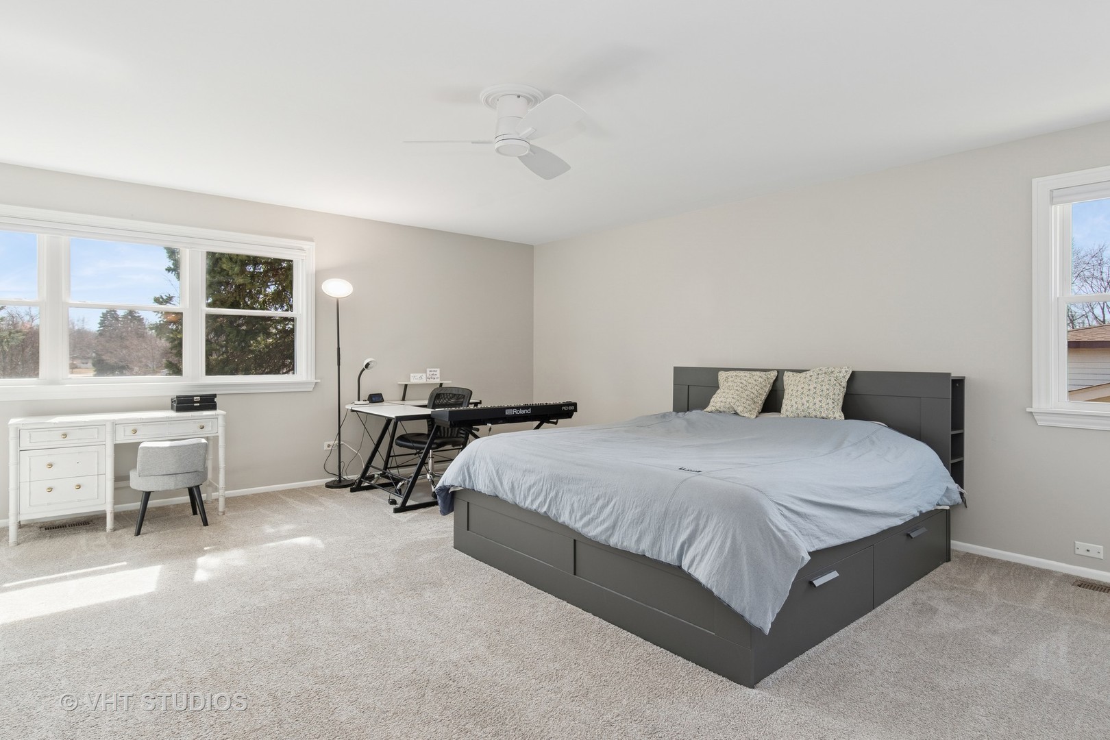 560 Whitehall Way Property Photo 11