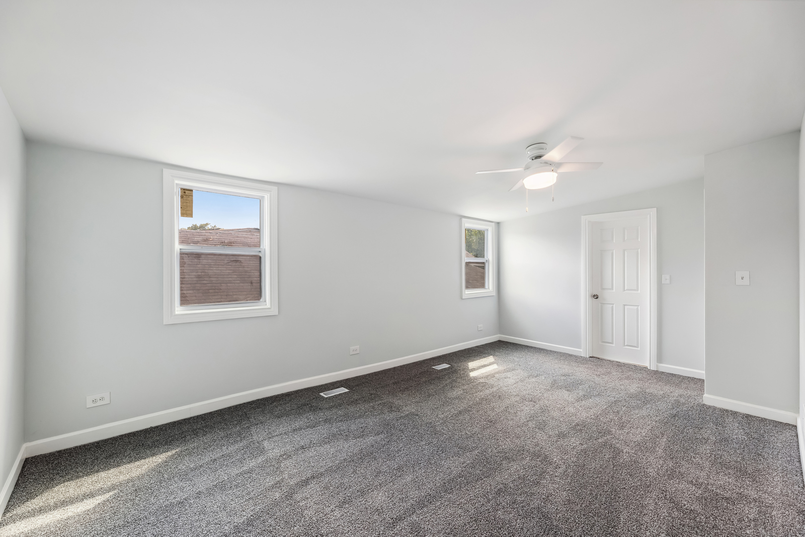 7935 S Kimbark Avenue Property Photo 17