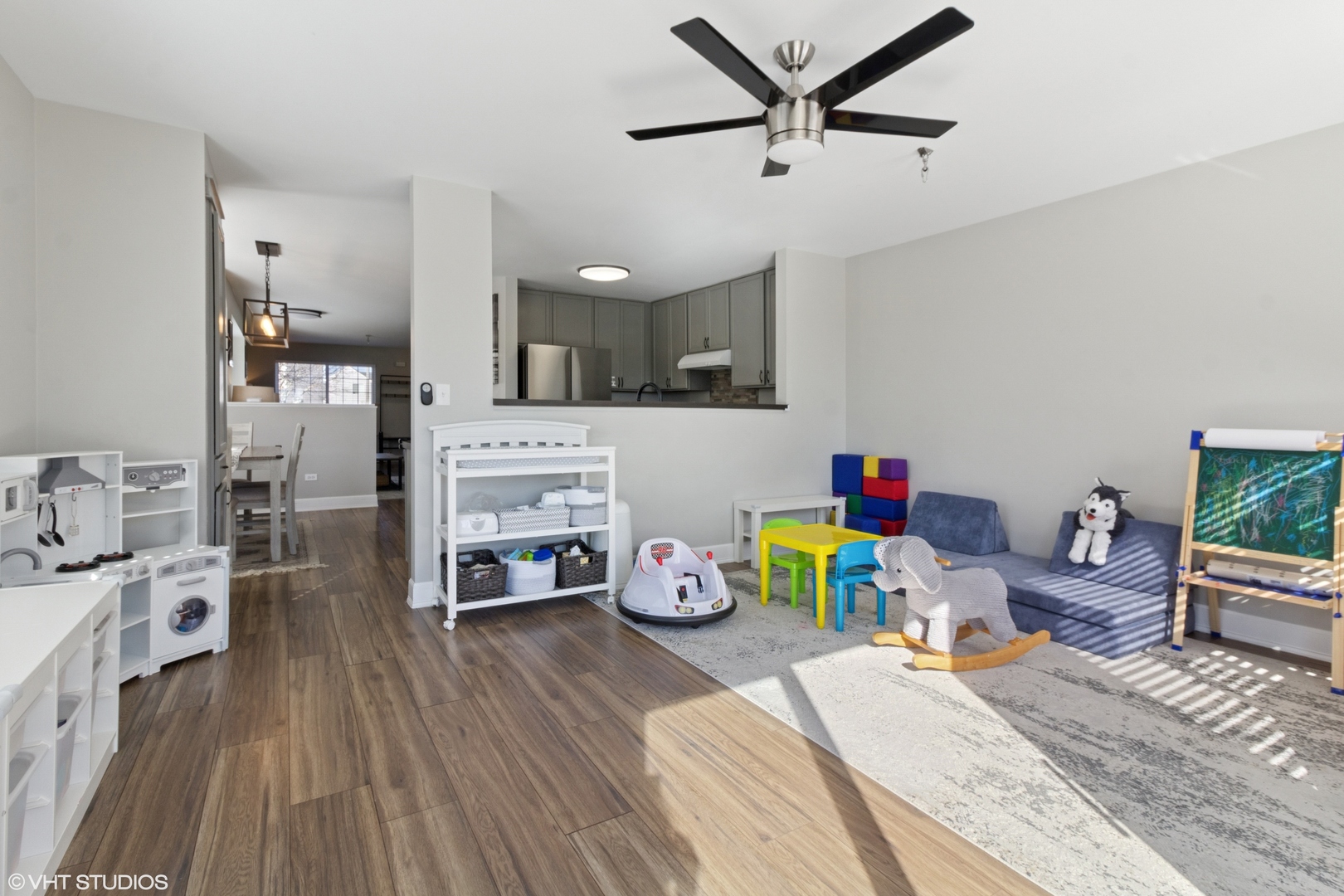 2426 Mayfield Drive Property Photo 12