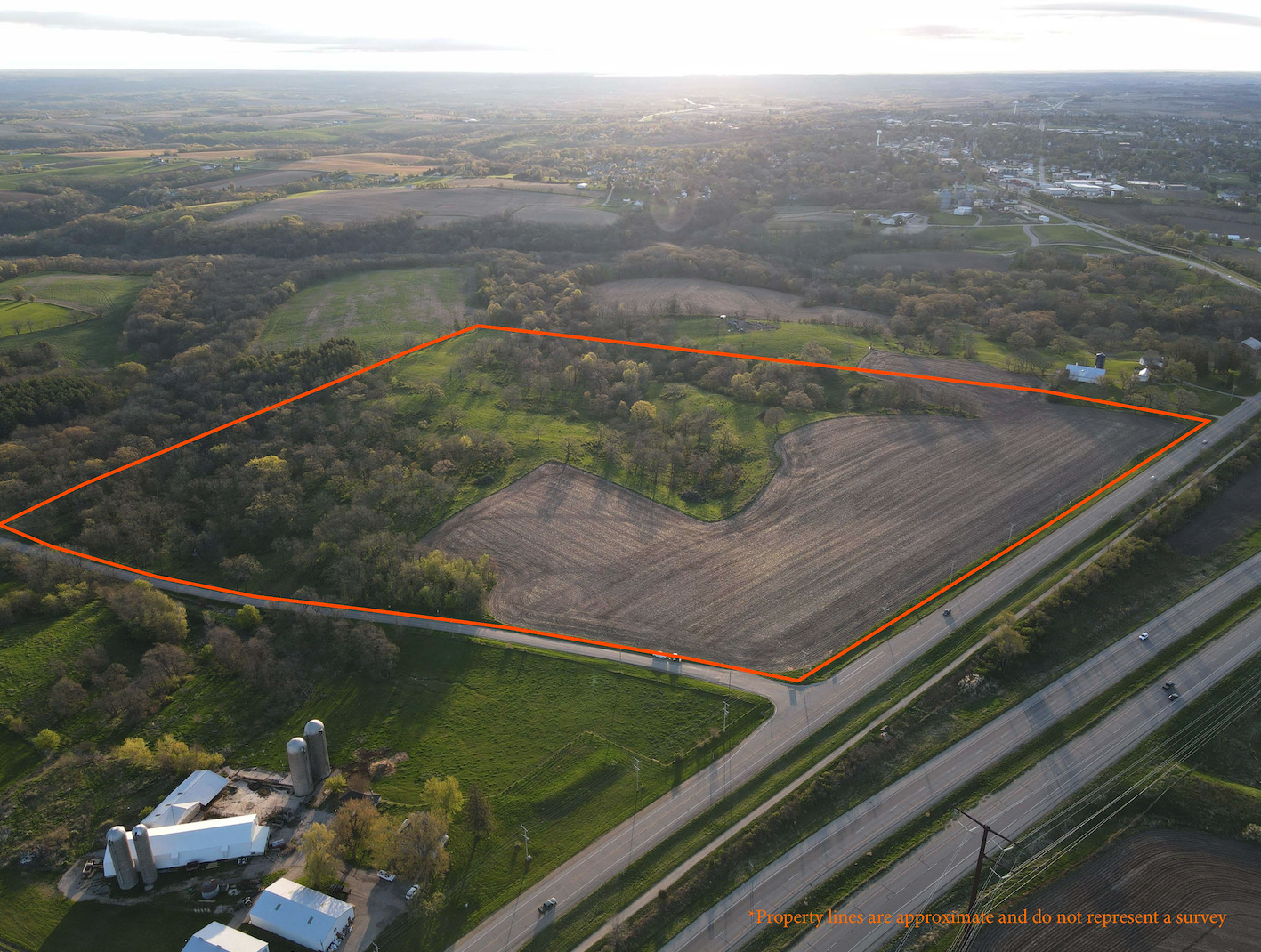 000 County Highway ID Highway Property Photo 1