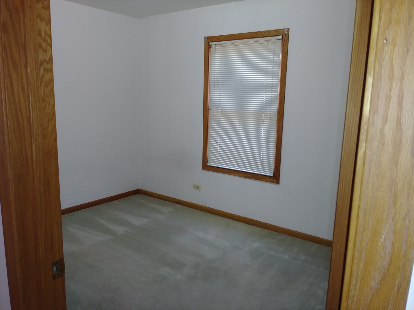216 S Leavitt Street Property Photo 2