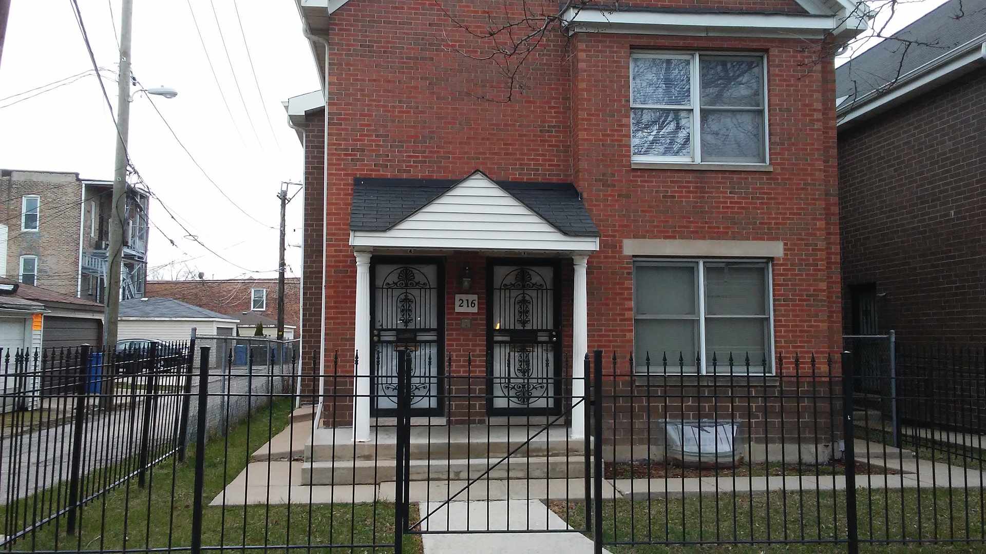 216 S Leavitt Street Property Photo 22