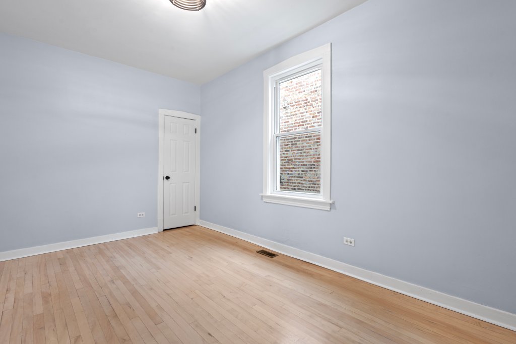 2120 S 47th Avenue Property Photo 12