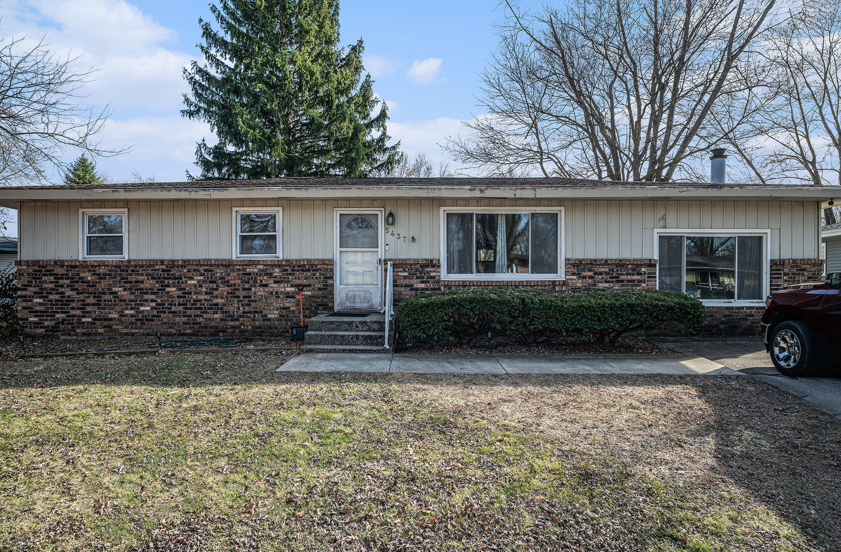 5437 Boulder Avenue Property Photo
