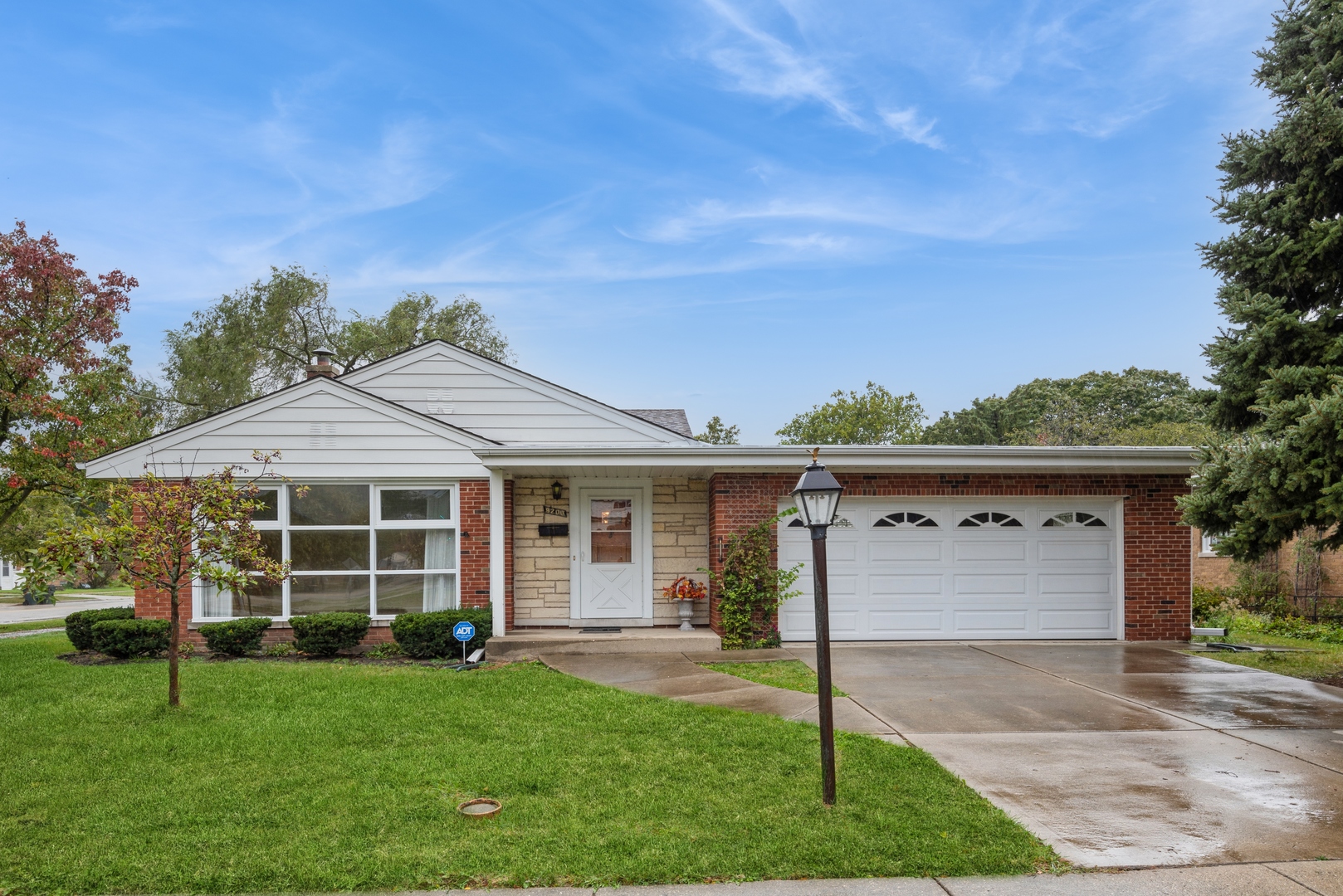 9200 Marmora Avenue Property Photo