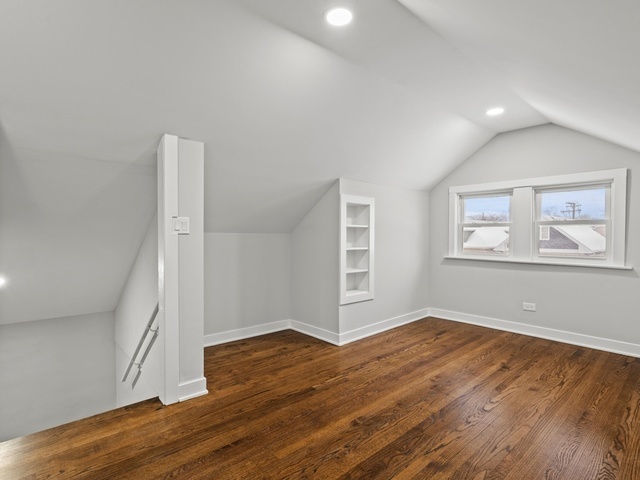 5149 W George Street Property Photo 12