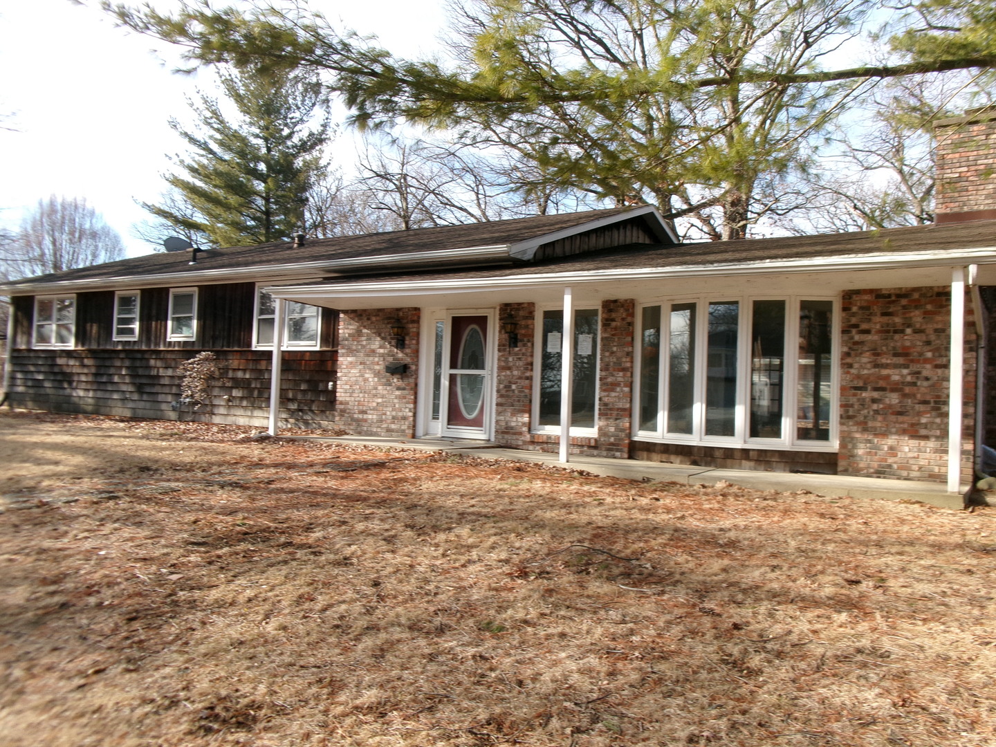 150 Oak Street Property Photo