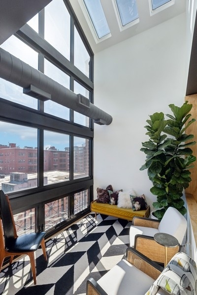 1155 W Madison Street 606 Property Photo 12