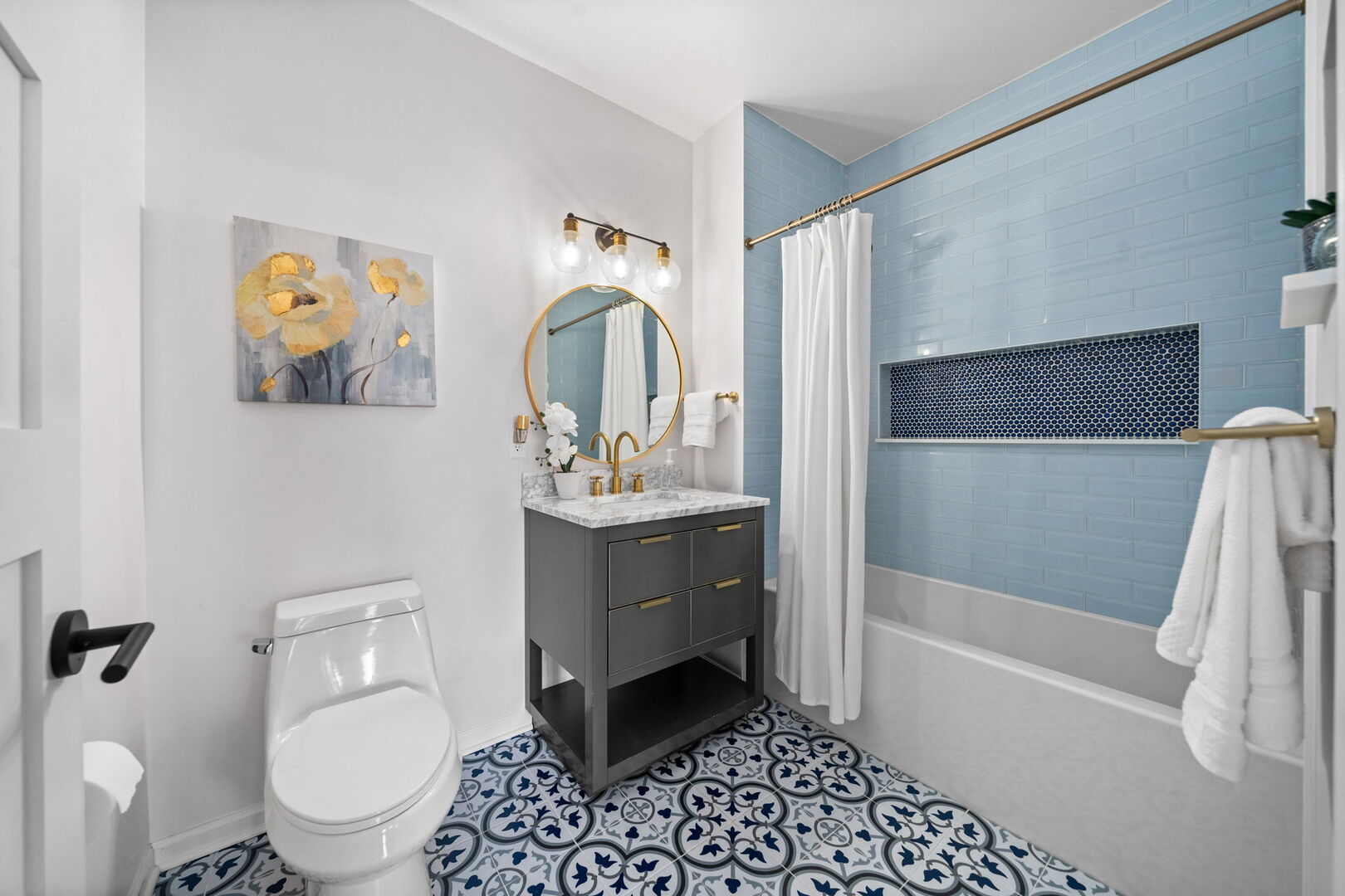 600 N Dearborn Street 1011 Property Photo 20