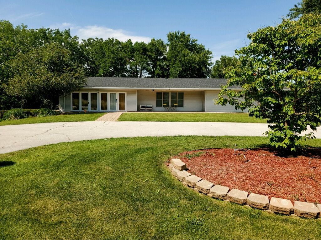 4536 W Stuenkel Road Property Photo