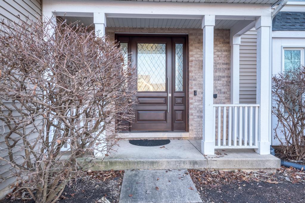 1300 Tunbridge Trail Property Photo 4