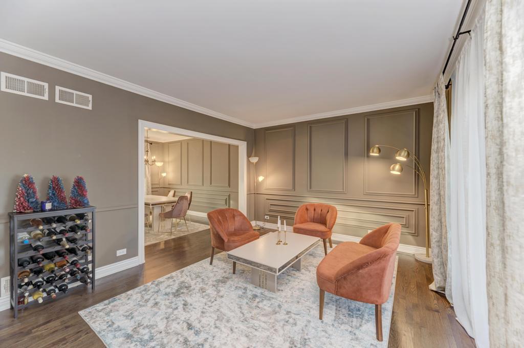 1300 Tunbridge Trail Property Photo 8