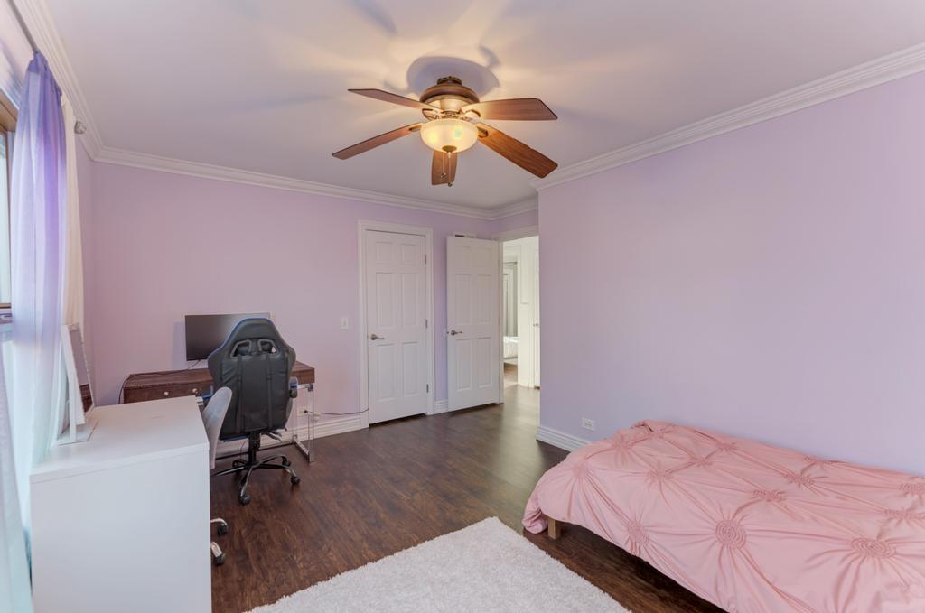 1300 Tunbridge Trail Property Photo 26