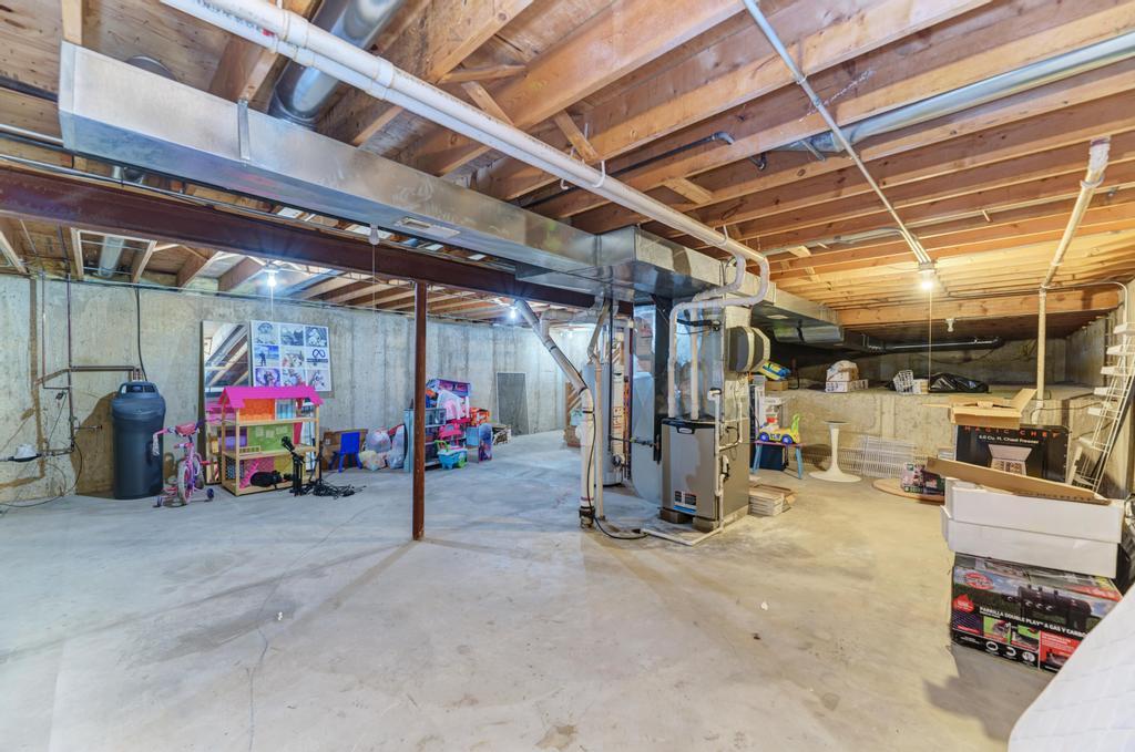 1300 Tunbridge Trail Property Photo 31