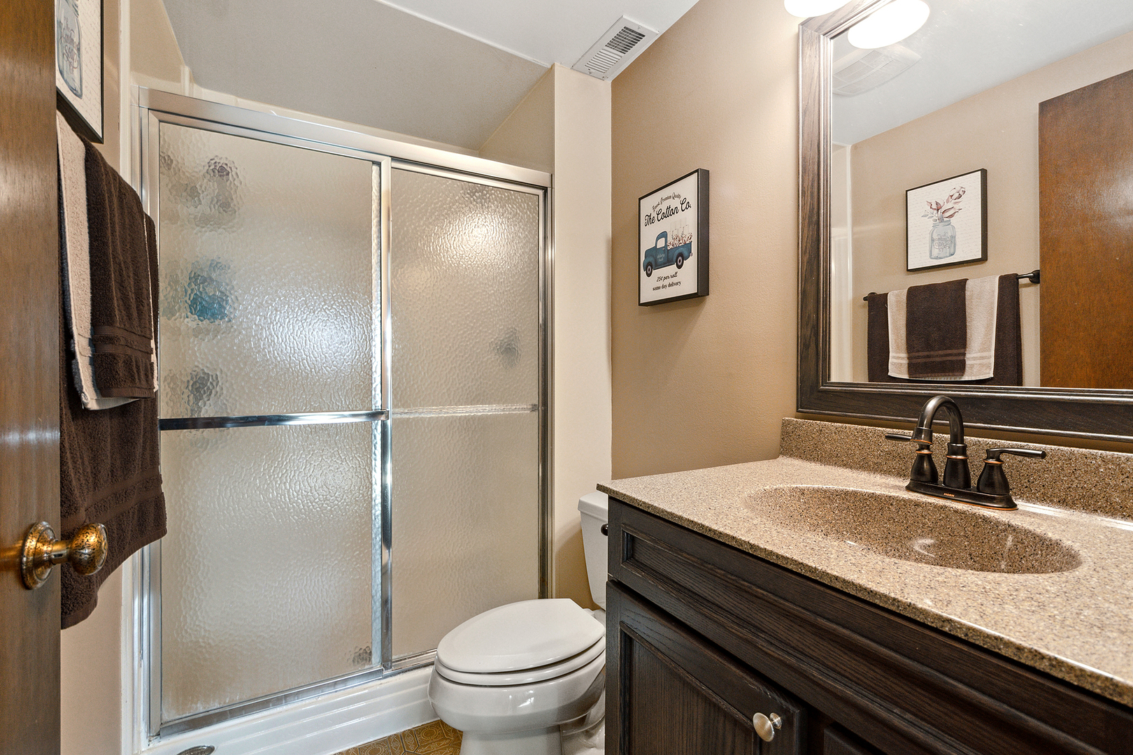 15706 La Paz Court Property Photo 17