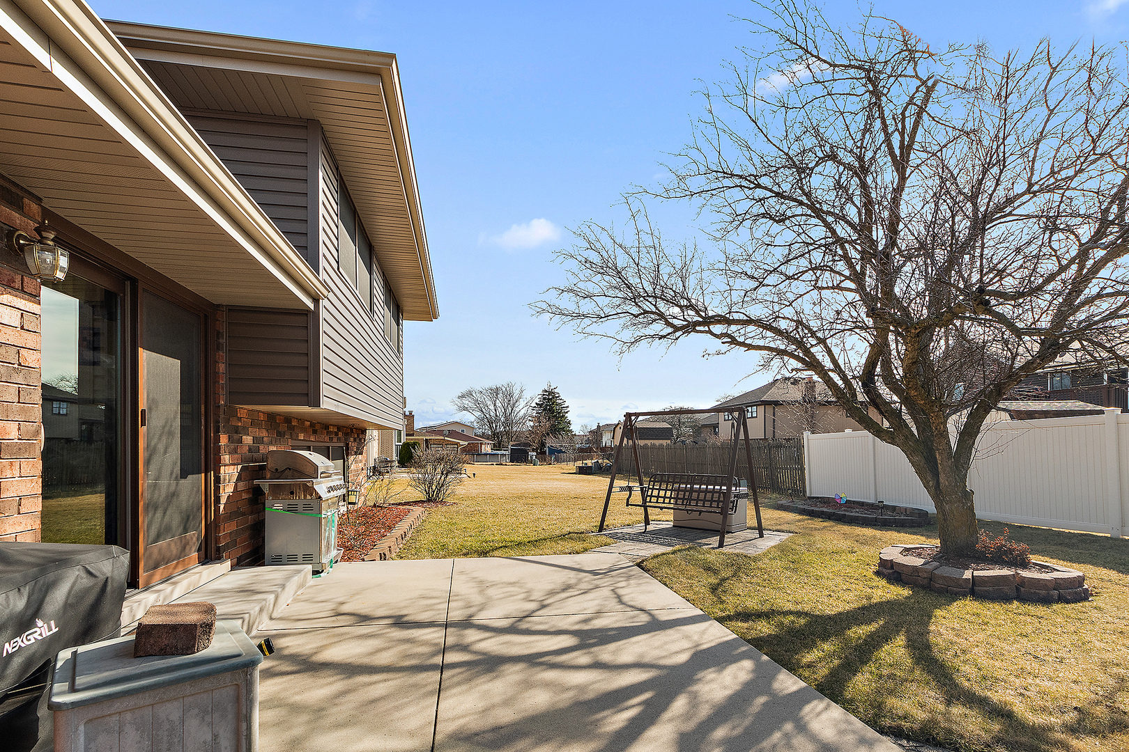 15706 La Paz Court Property Photo 20