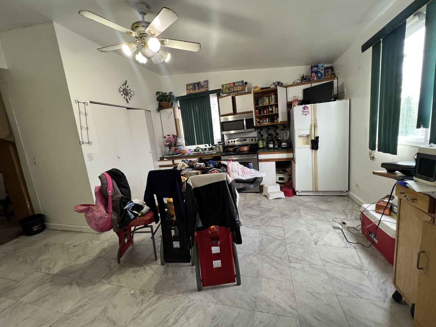 2240 S Kostner Avenue Property Photo 11