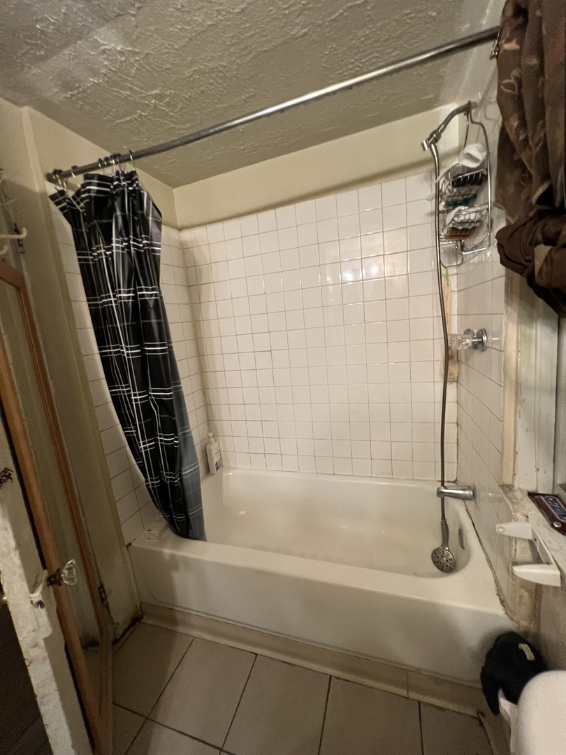 2240 S Kostner Avenue Property Photo 20