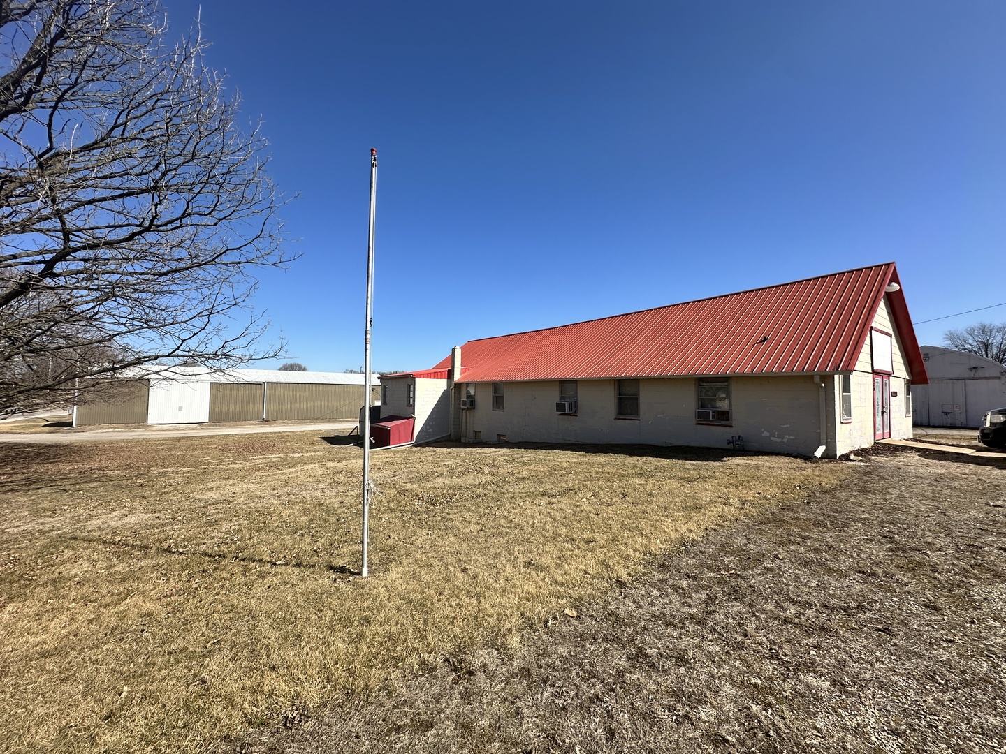 110 4th Street Property Photo 1