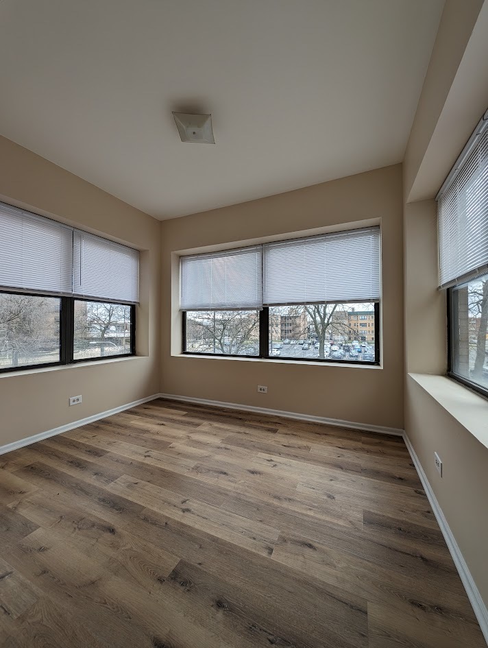 341 S Trumbull Avenue Property Photo 11