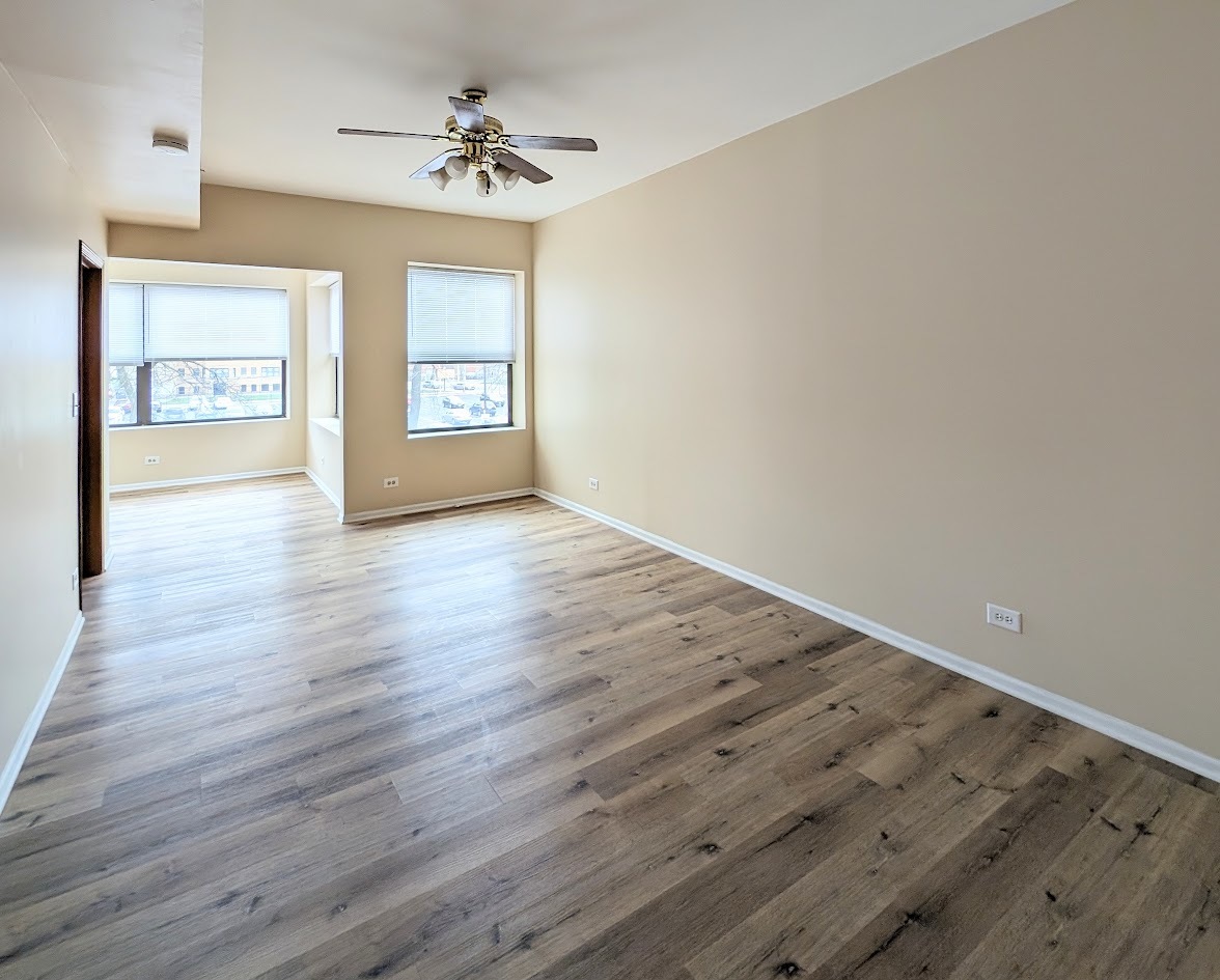 341 S Trumbull Avenue Property Photo 13