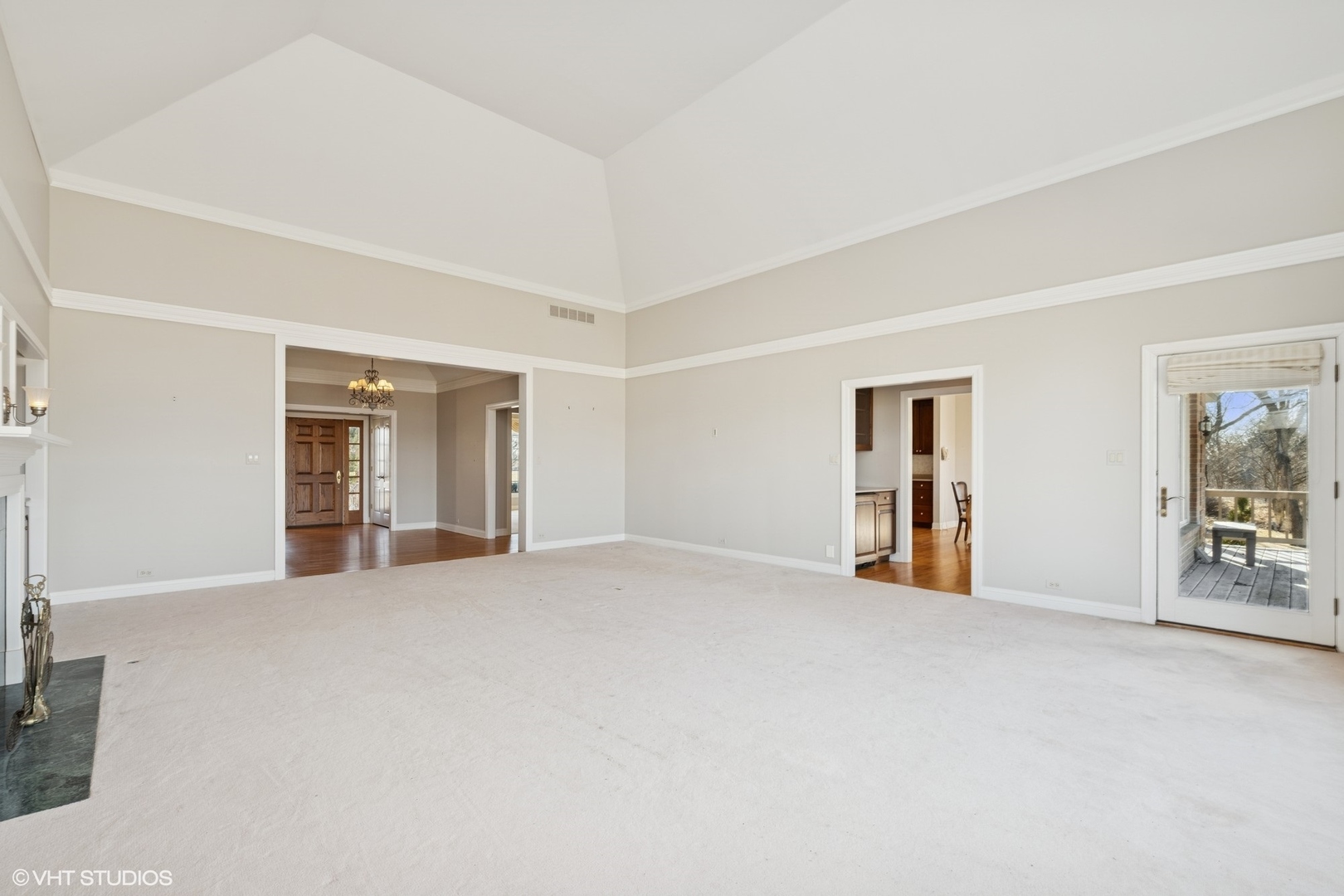 1711 Bull Valley Drive Property Photo 10
